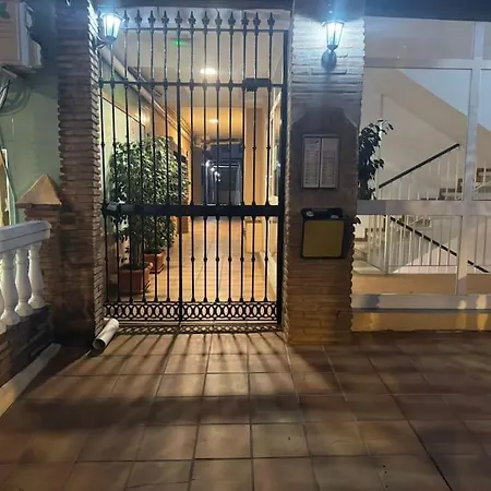 Piso Luminoso Cerca De La Playa Torremolinos